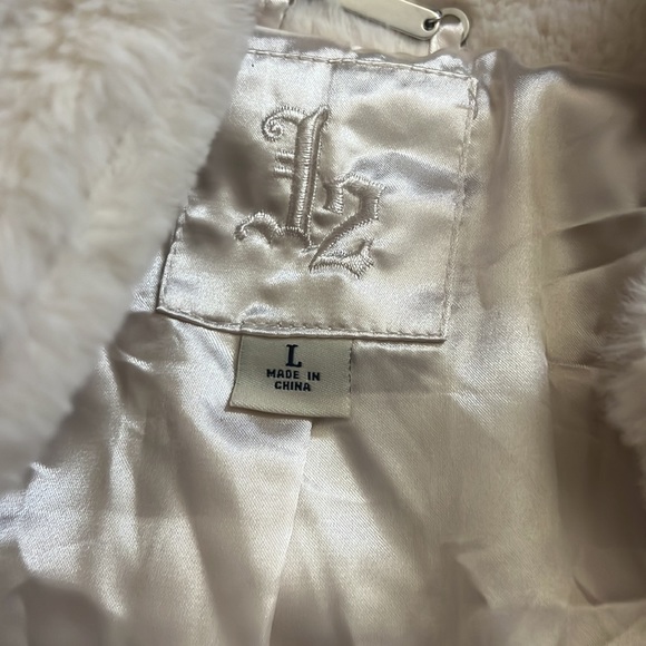 Faux fur cream jacket - Picture 3 of 4